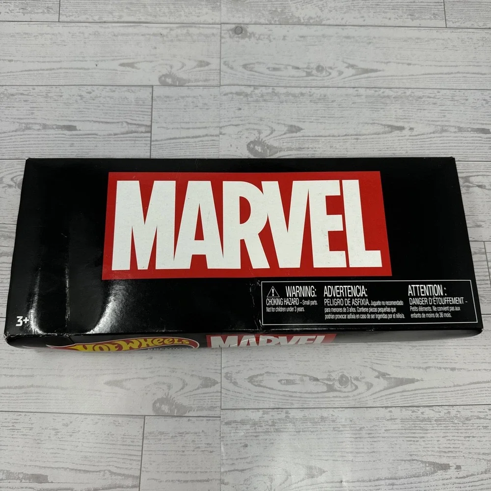 Hot Wheels Marvel‎ Cars 4pk Deadpool Punisher Spider-Man Guardians Milano Mattel
